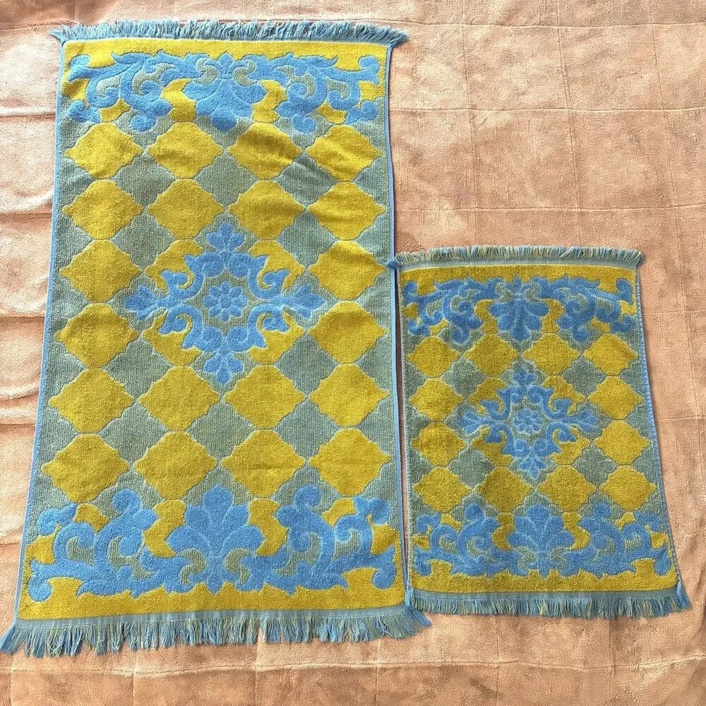 2 Vintage JC Penney Fashion Manor Bath Hand Towel Set MCM Blue Avocado Olive